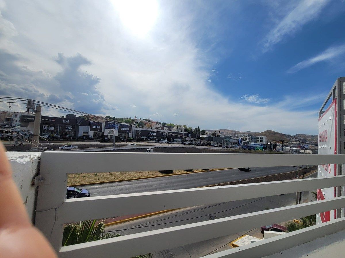 Edificio en Residencial Cumbres I, Chihuahua, foto 25 de 33
