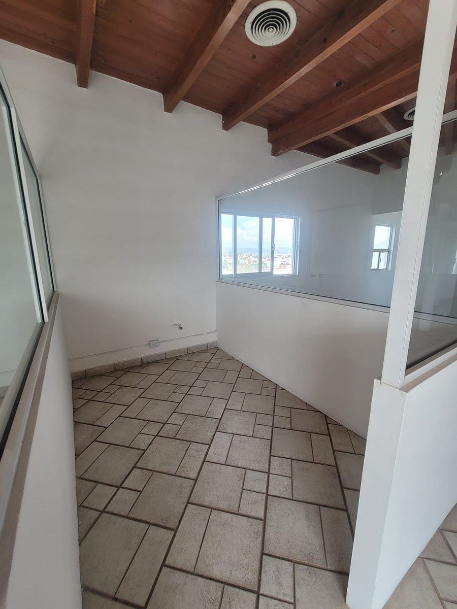 Edificio en Residencial Cumbres I, Chihuahua, foto 27 de 33