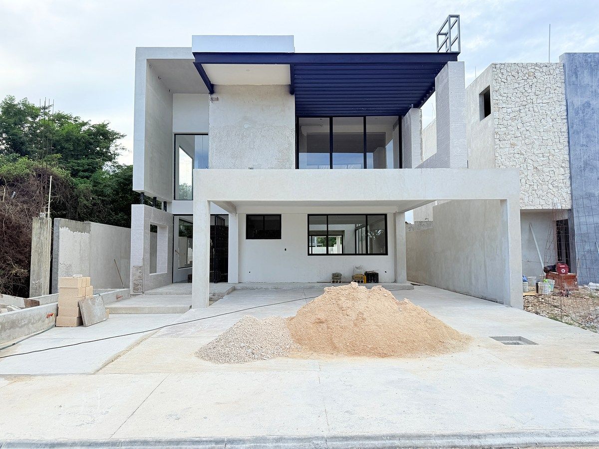 HOUSE FOR SALE – KIKTEIL, MÉRIDA, photo 1 of 9