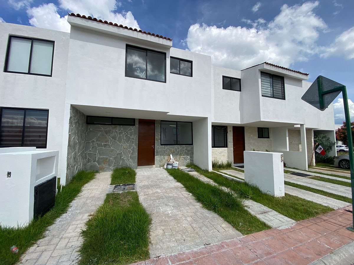 CASA ABERDEEN - CIUDAD MADERAS QUERÉTARO, foto 1 de 29