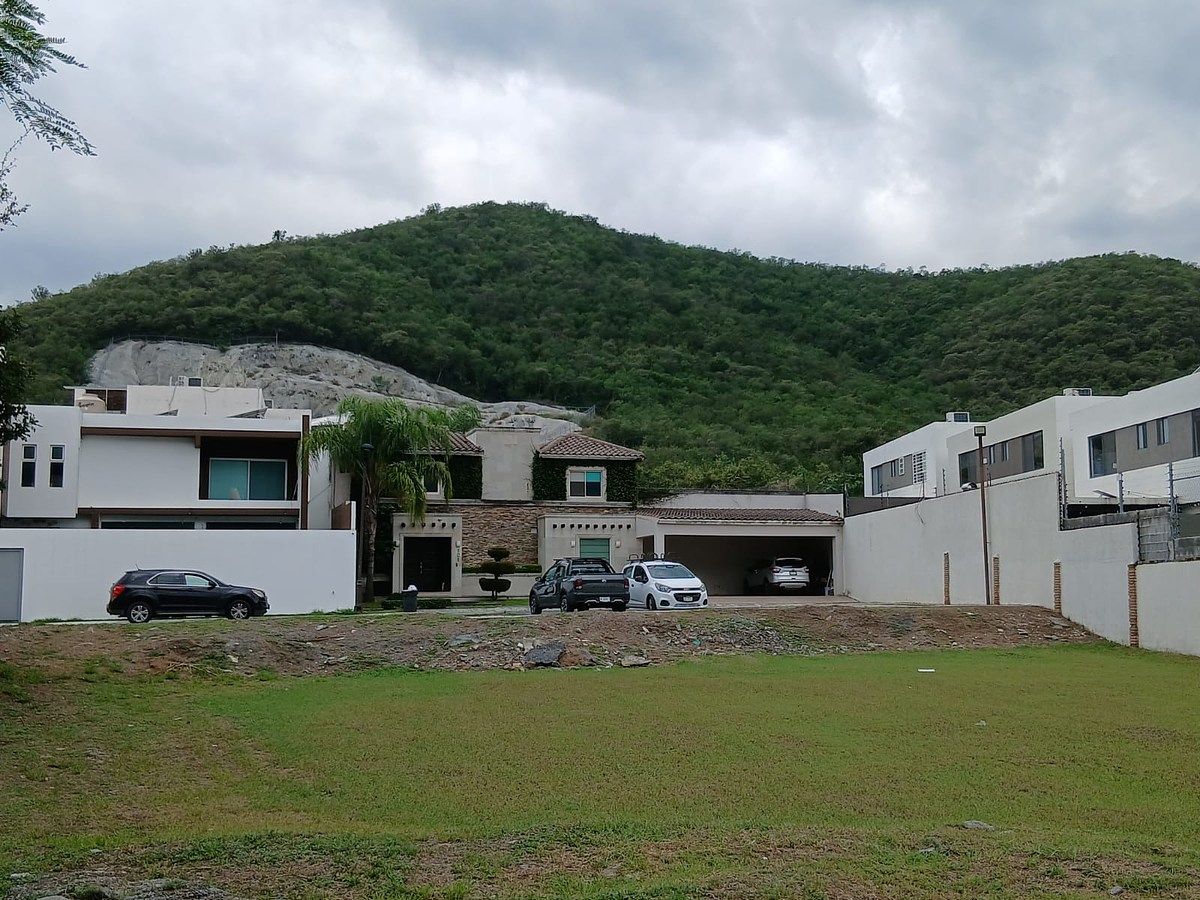 SALE OF LAND PRIVATE LOS FRANCISCANOS, photo 1 of 10