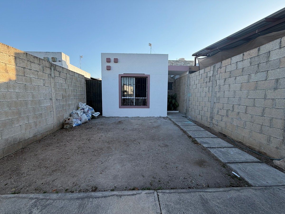 Casa à venda com dois quartos em Caucel II, Mérida, Yucatán, foto 1 de 18
