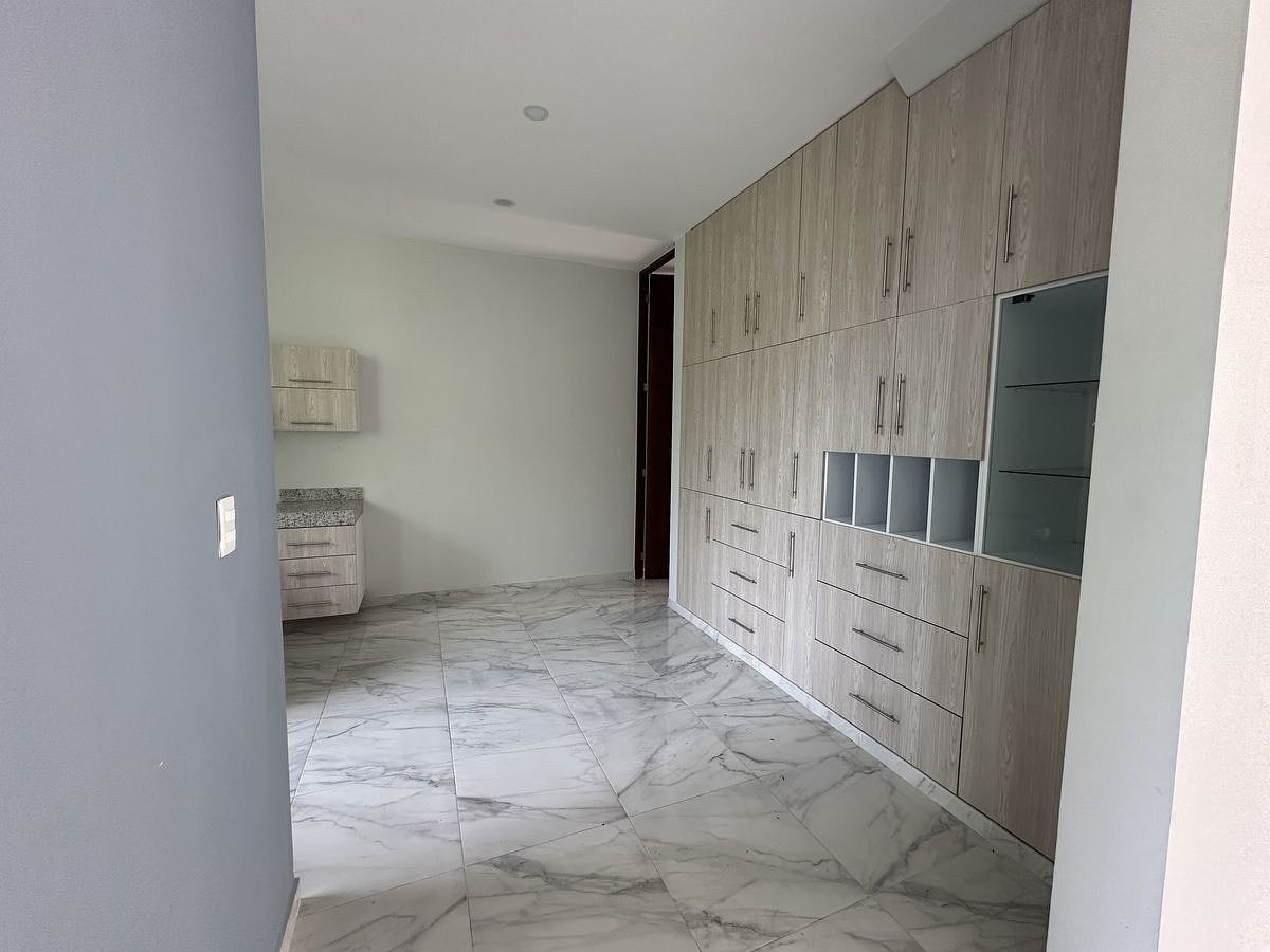 Casa em condomínio fechado em Altozano, Mérida, foto 5 de 39
