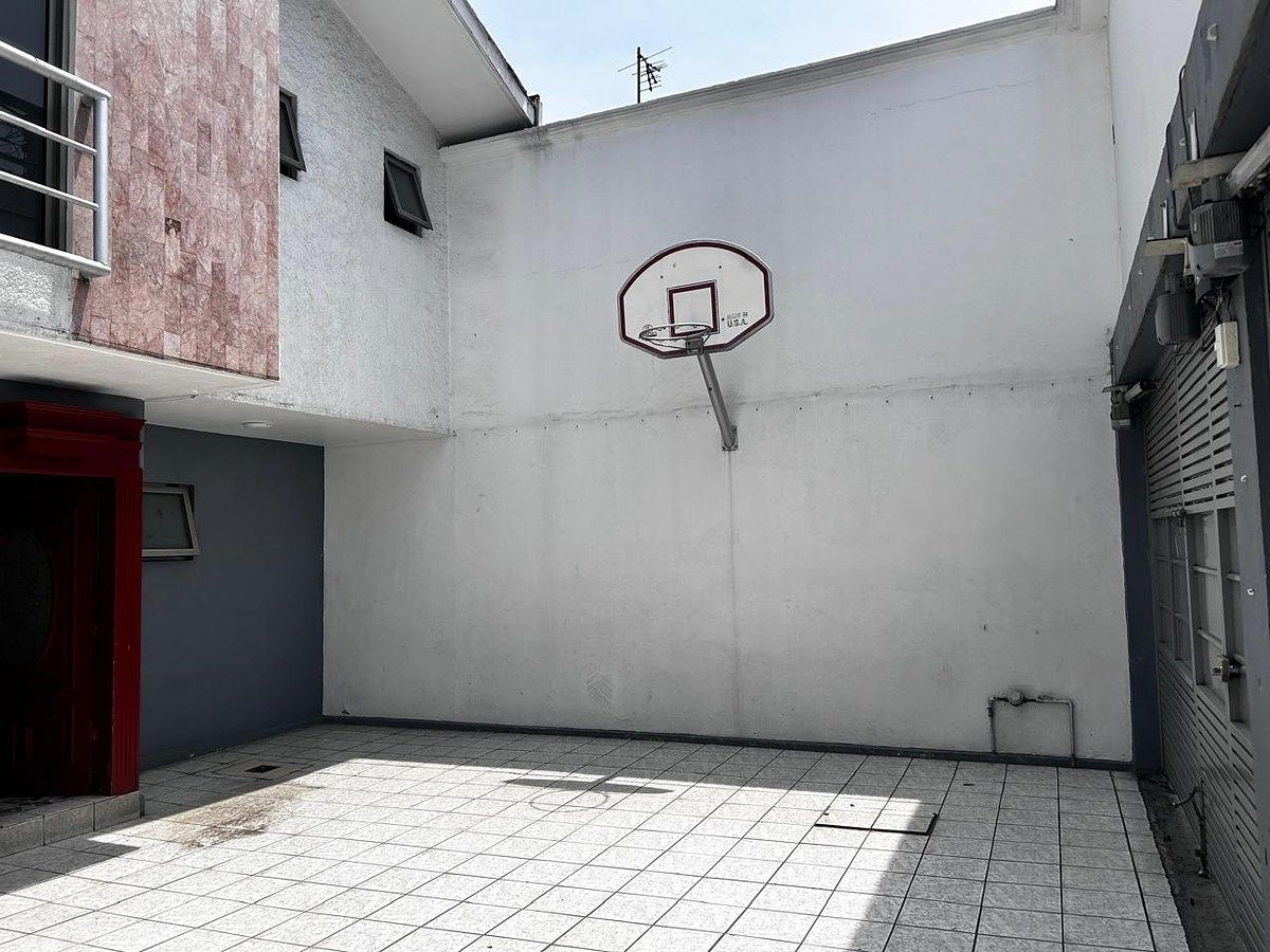 Casa em Valle Ceylán, Tlalnepantla de Baz, foto 2 de 33