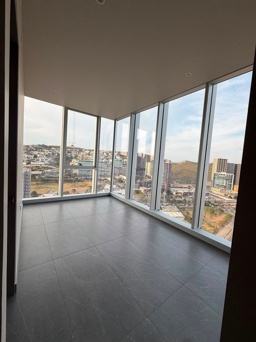 APARTAMENTO TORRE LATIV, foto 1 de 11
