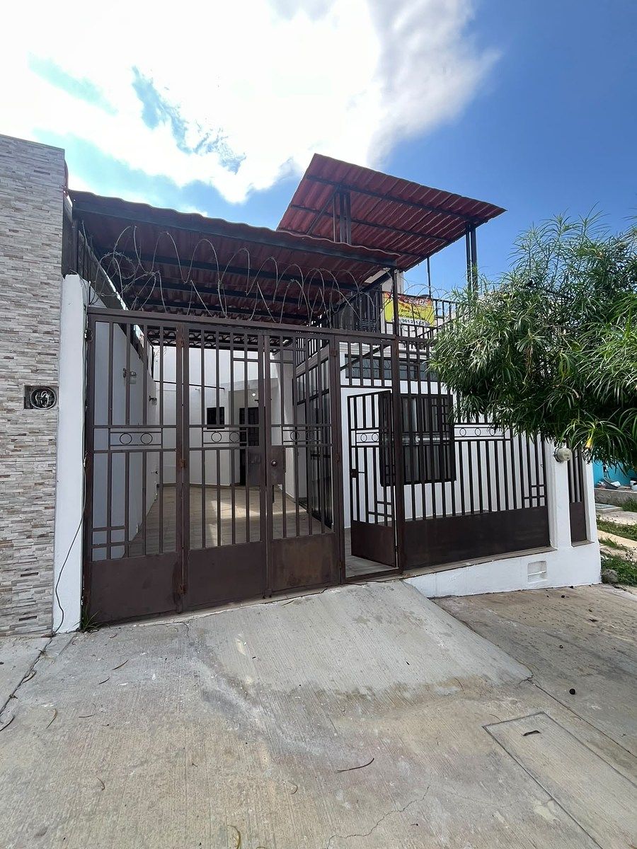 Casa en Lomas del Pedregal, Berriozábal, foto 2 de 23