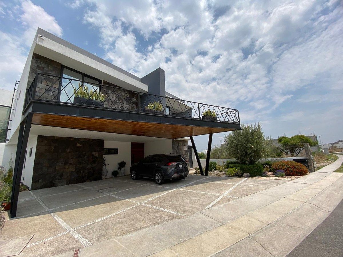 House in Zibatá, El Marqués, photo 3 of 31
