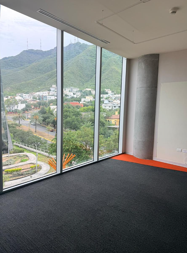 Sala Comercial em Del Valle Oriente, San Pedro Garza García, foto 5 de 16