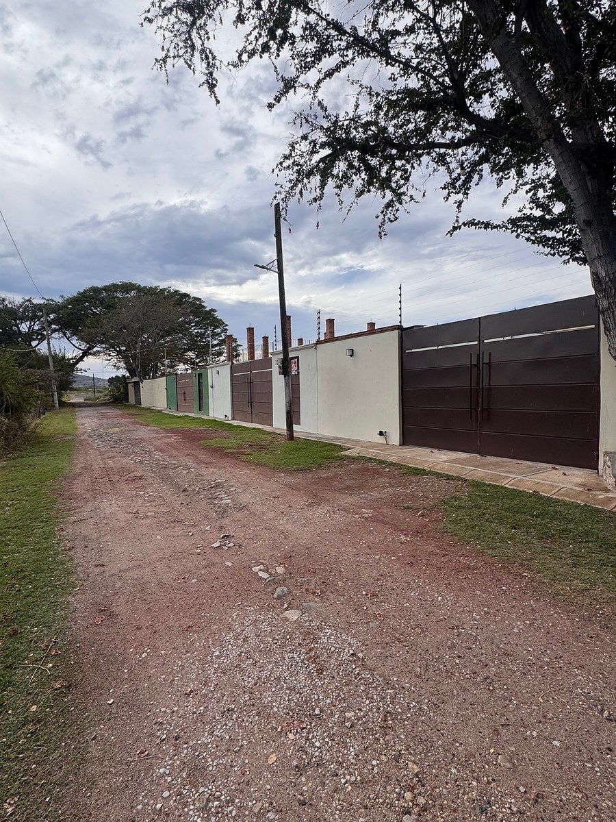Lot in Santa Cruz de La Soledad, Chapala, photo 7 of 8