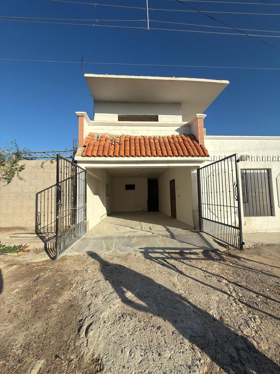 THE HIDDEN HOUSE, photo 1 of 10