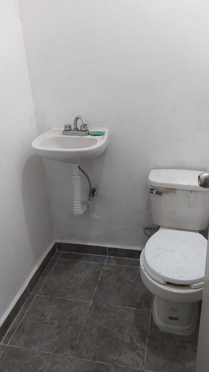 Local comercial en Viveros de La Loma, Tlalnepantla de Baz, foto 2 de 9