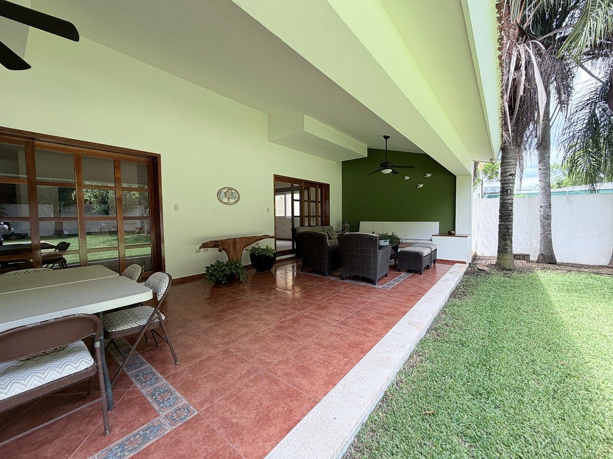 Casa em condomínio fechado em Club de Golf La Ceiba, Mérida, foto 3 de 13