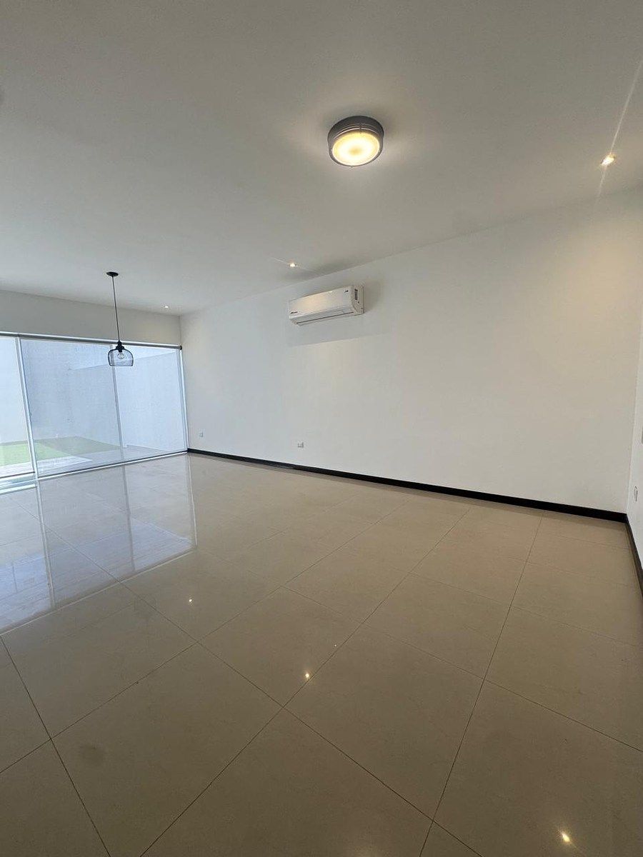 Casa em La Rioja Privada Residencial, Monterrey, foto 5 de 19