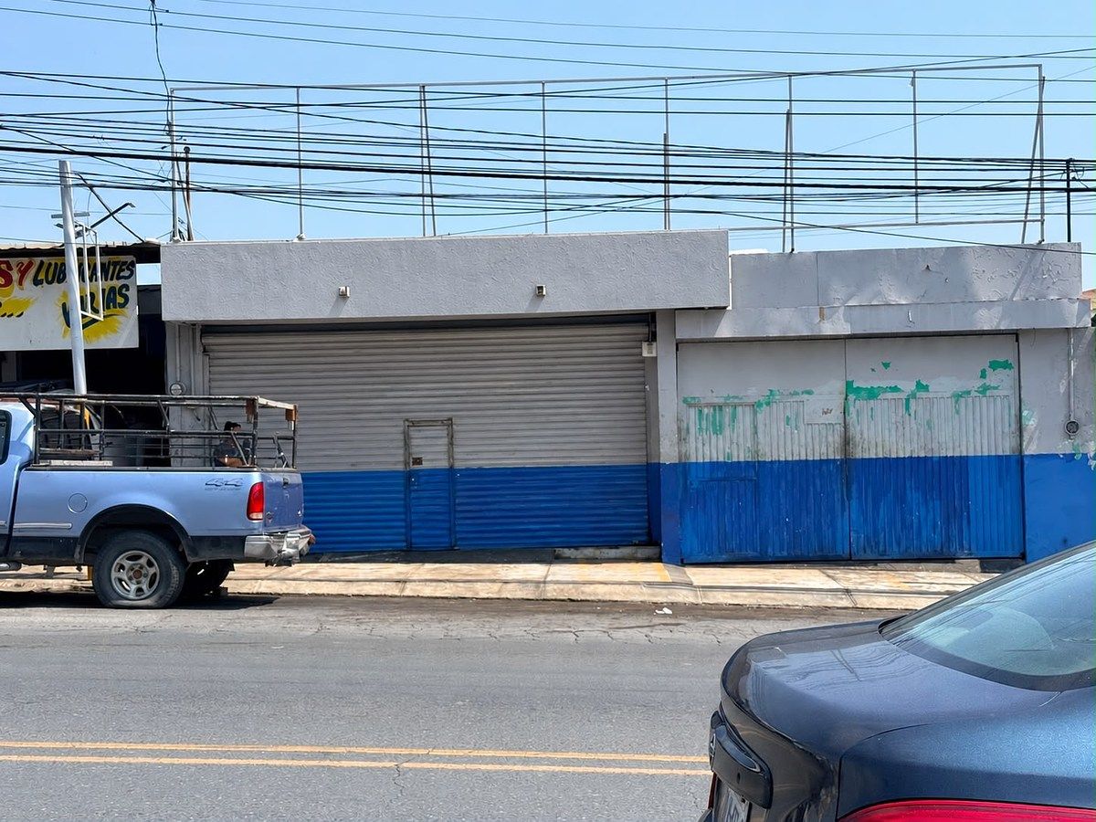 LOCAL COMERCIAL EN VENTA EN SAN NICOLAS, foto 1 de 8
