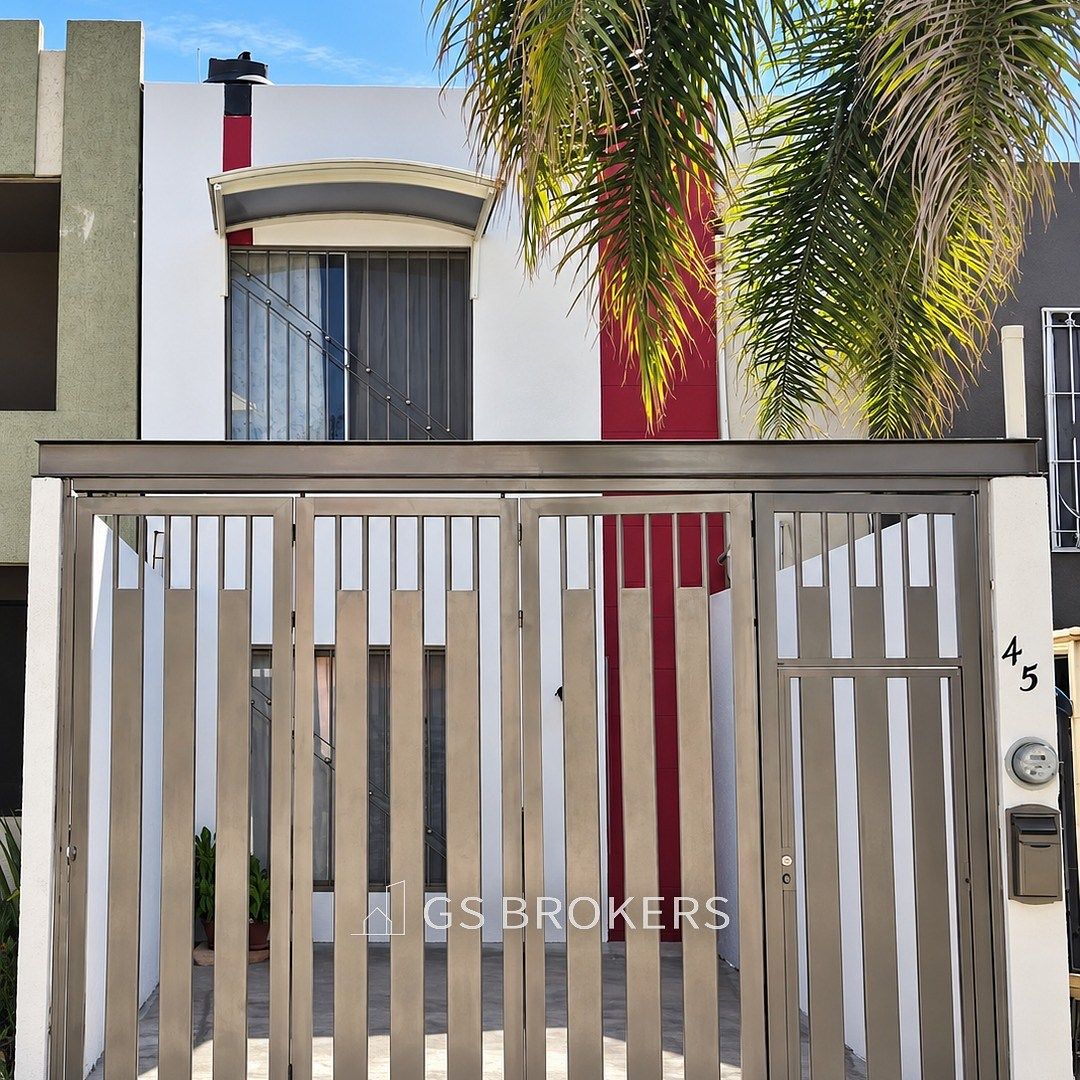 Casa en venta Fraccionamiento Colinas del Roble - foto 2