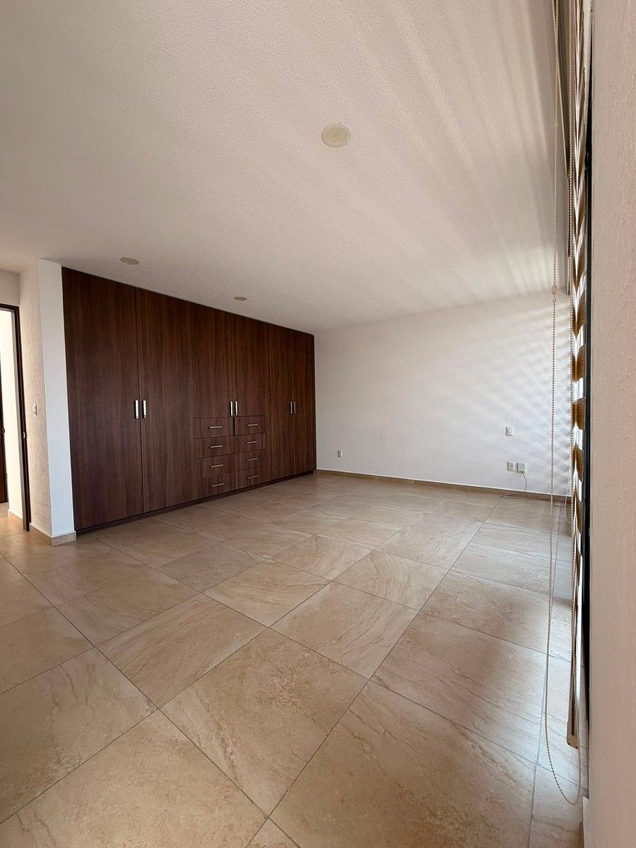 House in Gated Community in Zákia, El Marqués, photo 5 of 10