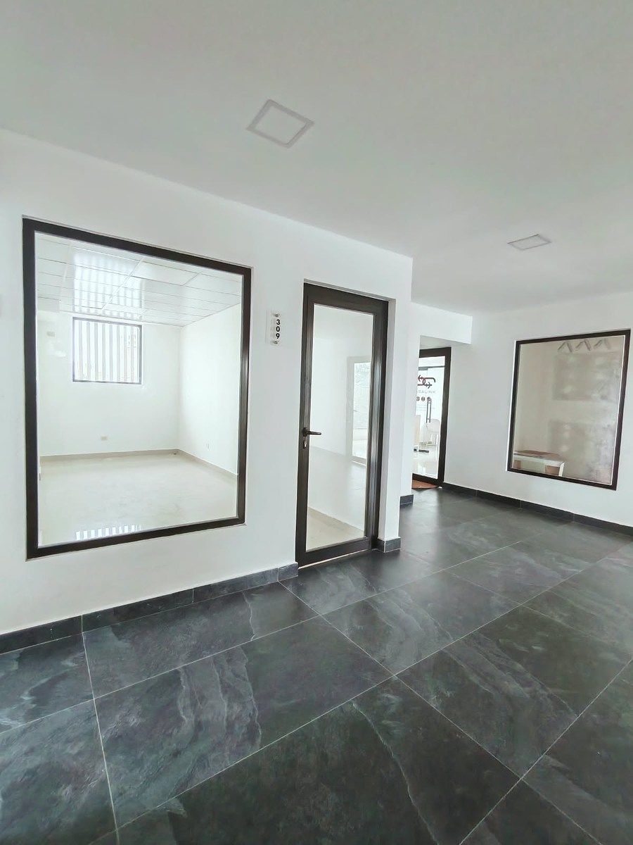 LOCAL COMERCIAL EN VENTA de 16 m² con Ubicación estratégica I A ESTRENAR, foto 1 de 3