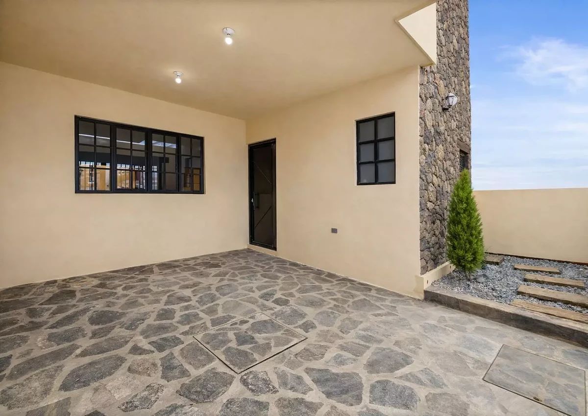 House in San Rafael, San Miguel de Allende, photo 2 of 8