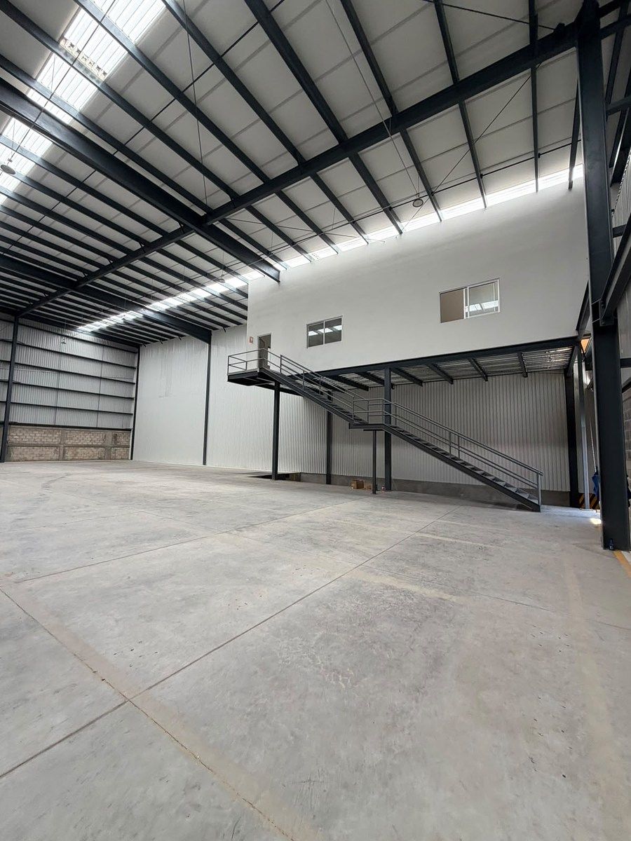 Bodega comercial en Paseos Lago, Tlaquepaque, foto 8 de 16