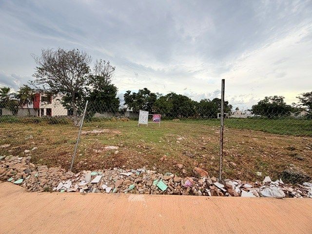 Lote em Paseos de Opichen, Mérida, foto 4 de 5