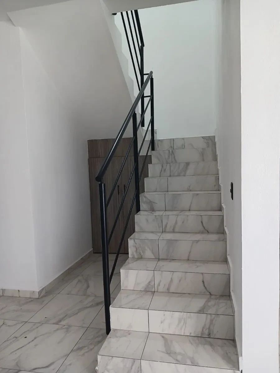 Casa en Colinas del Real, Villa de Alvarez, foto 2 de 16
