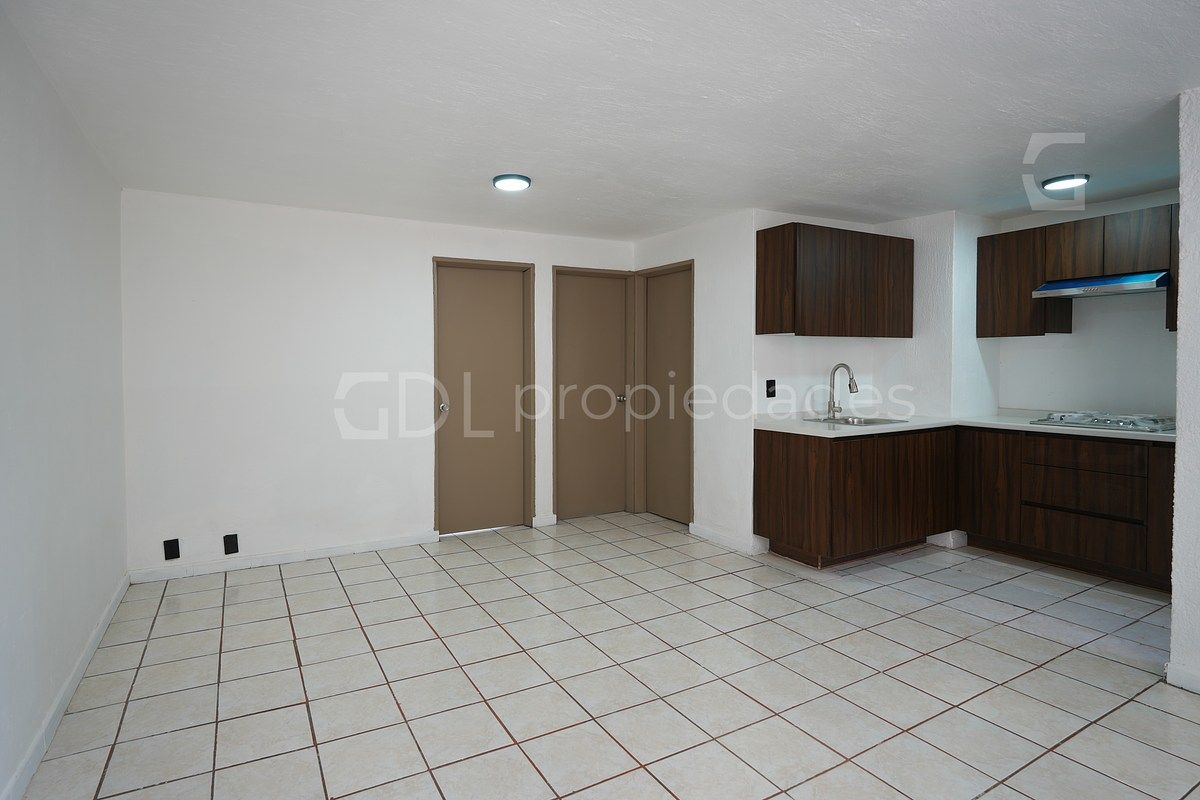 FERROCARRIL DEPARTAMENTO EN VENTA - foto 3