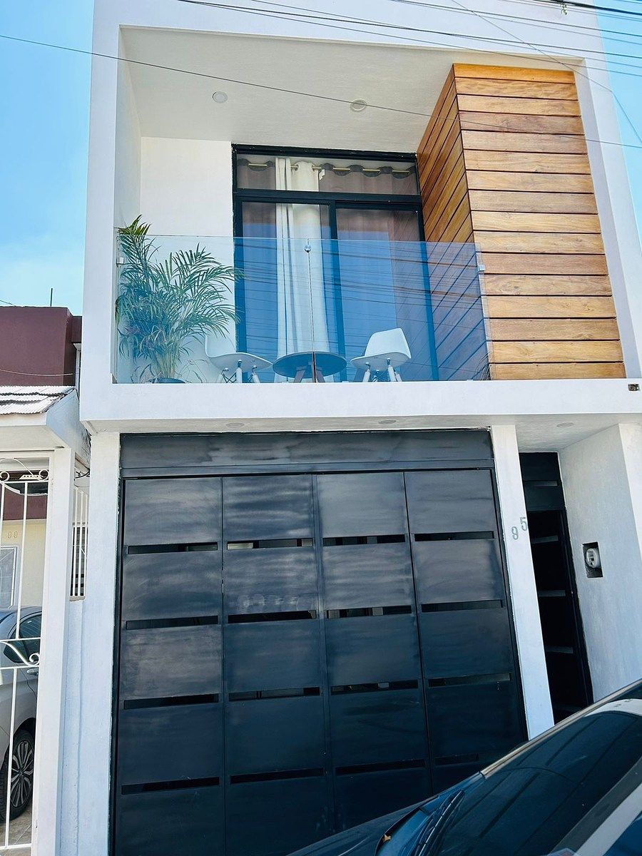 Casa en Zapopan cerca de CUCEA, foto 1 de 30