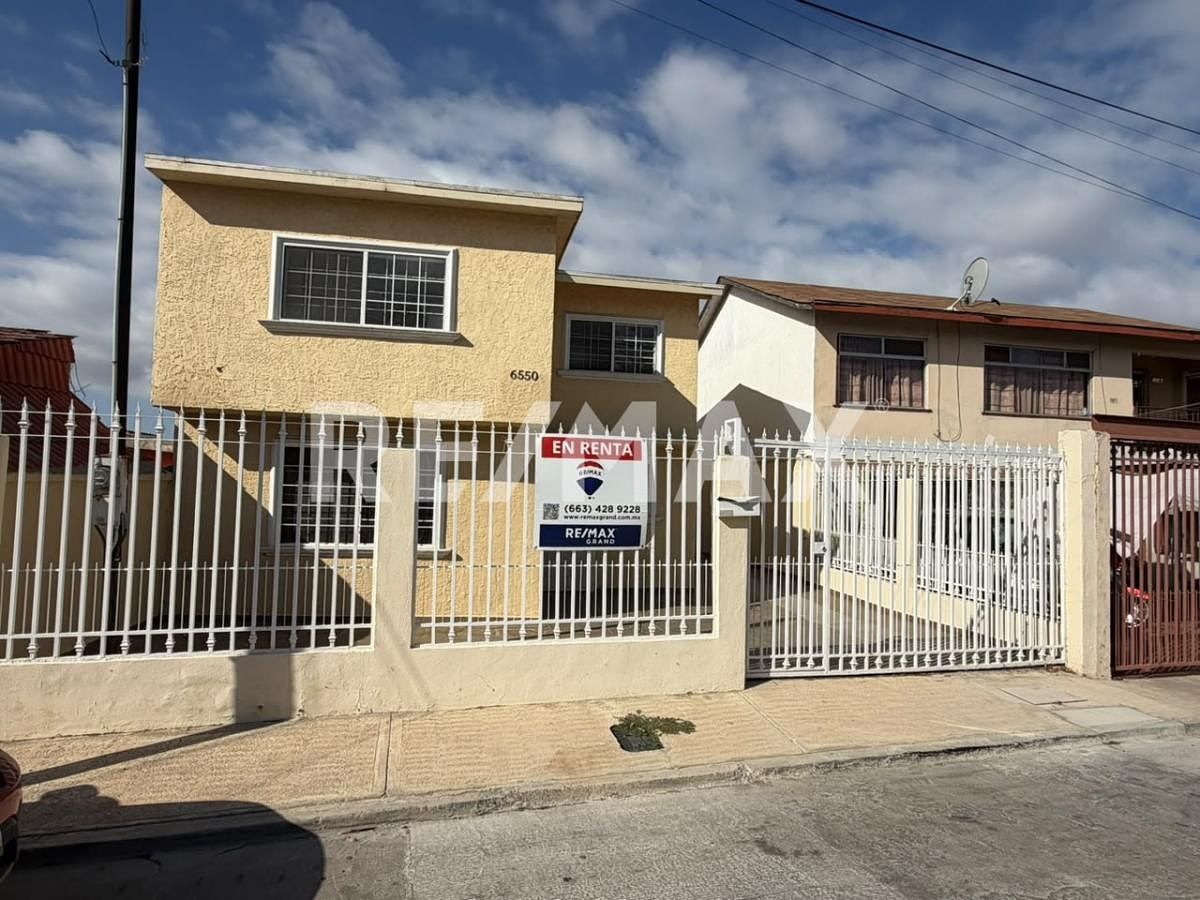 Casa en renta en la colonia altamira, cerca de casa de la cultura 31