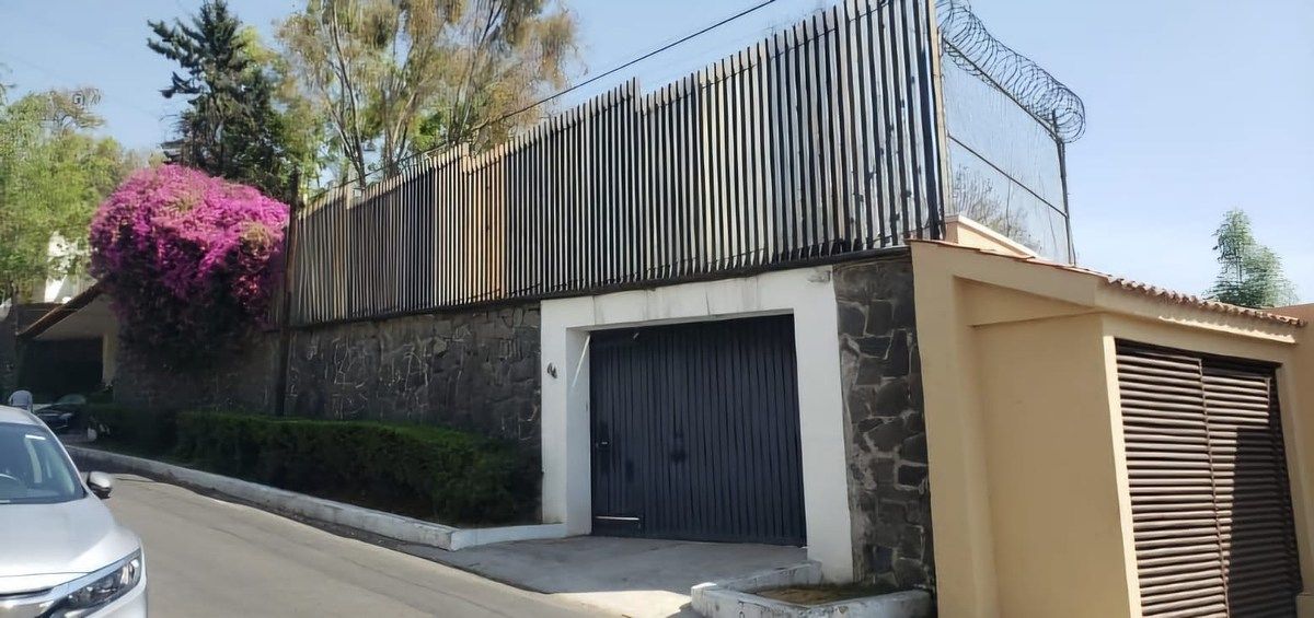 CASA PARA ALUGAR COM JARDIM, NA AV. TOLUCA, foto 1 de 9
