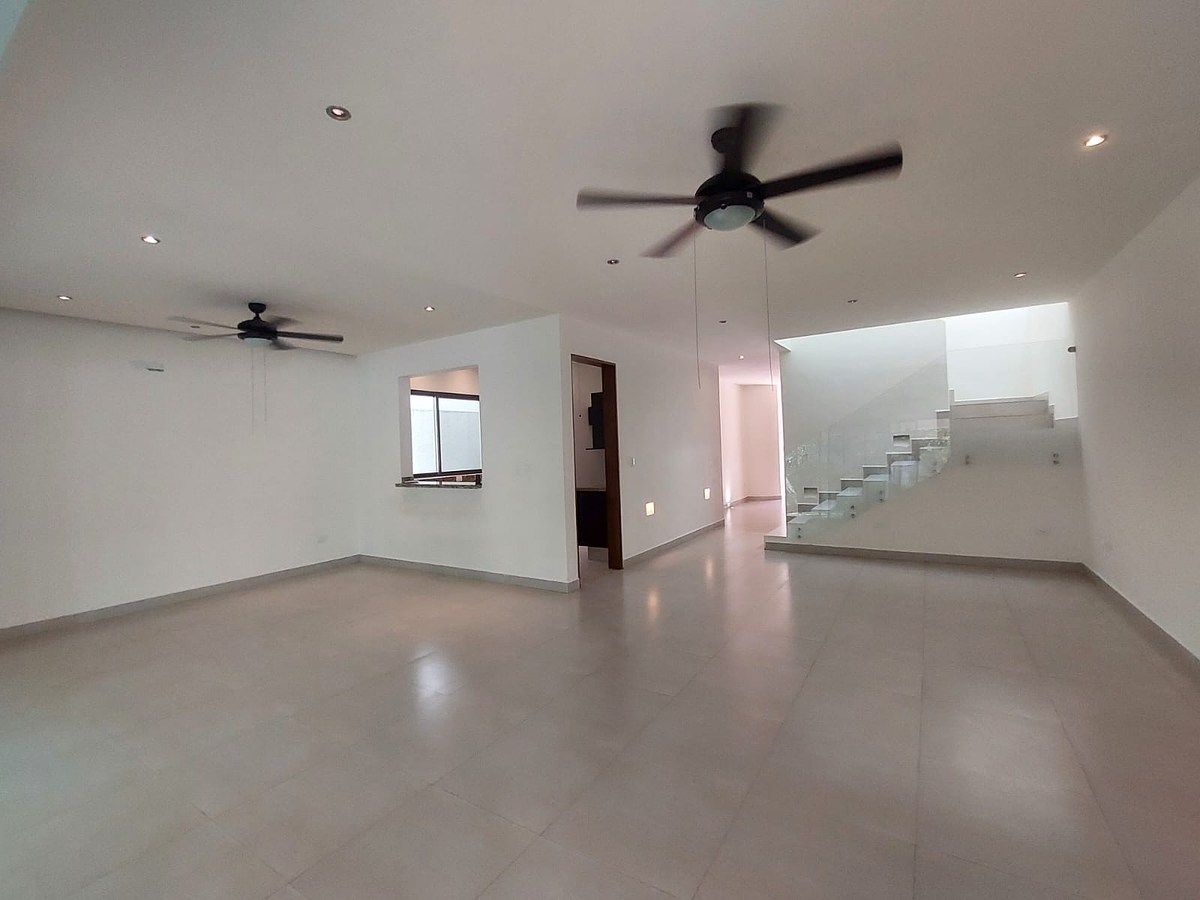 Casa em Residencial Cumbres, Benito Juárez, foto 5 de 13