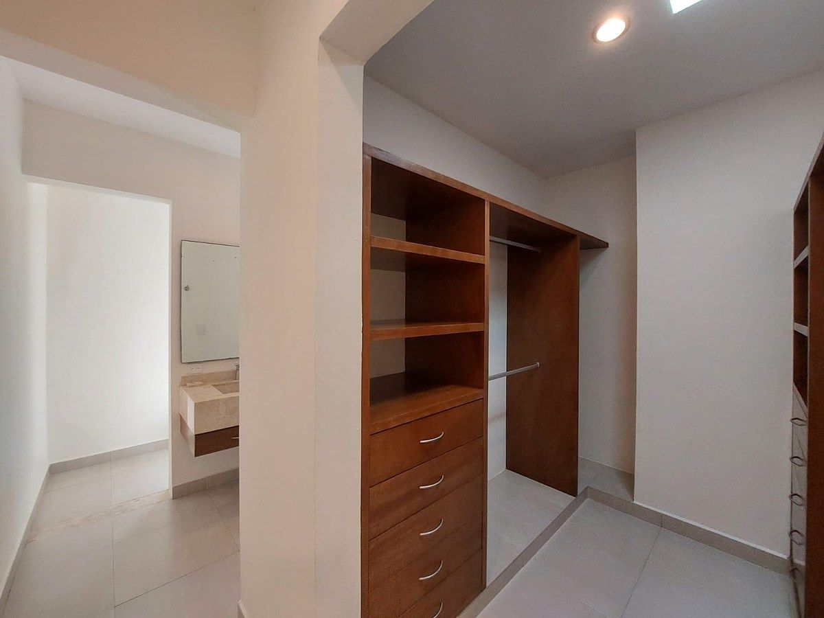 Casa en Residencial Cumbres, Benito Juárez, foto 12 de 13
