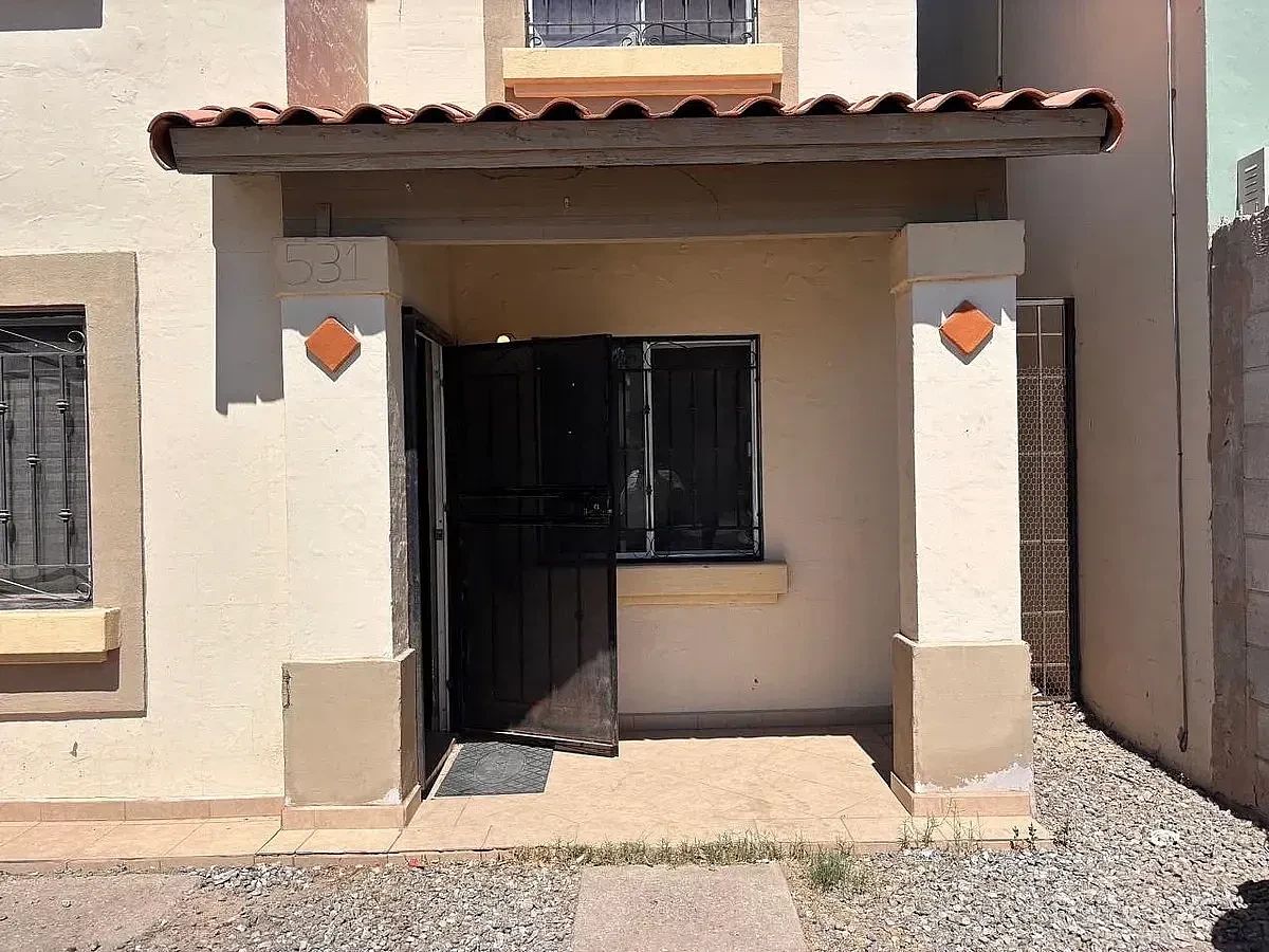 Casa en Quinta Granada, Mexicali, foto 3 de 12