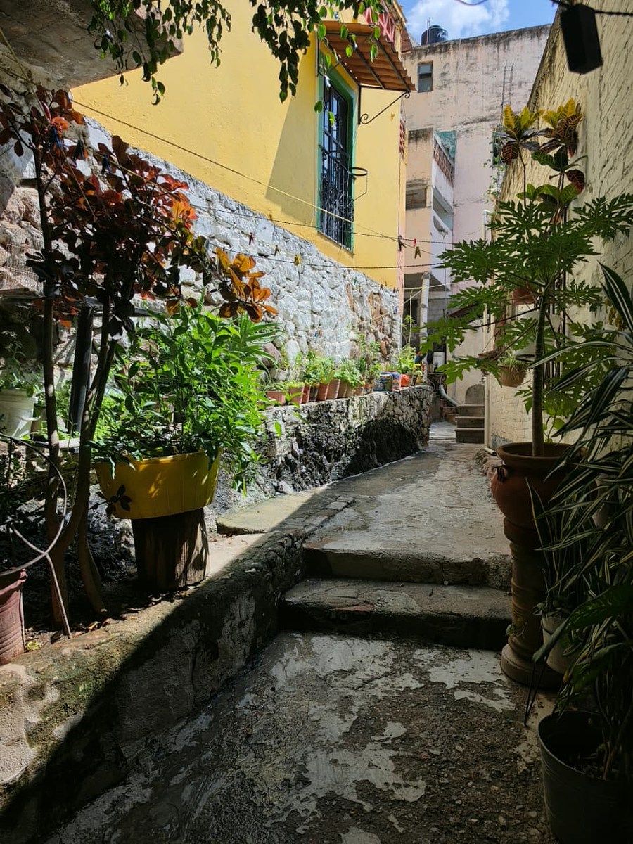 CASA À VENDA EM SAN CAYETANO, foto 1 de 21