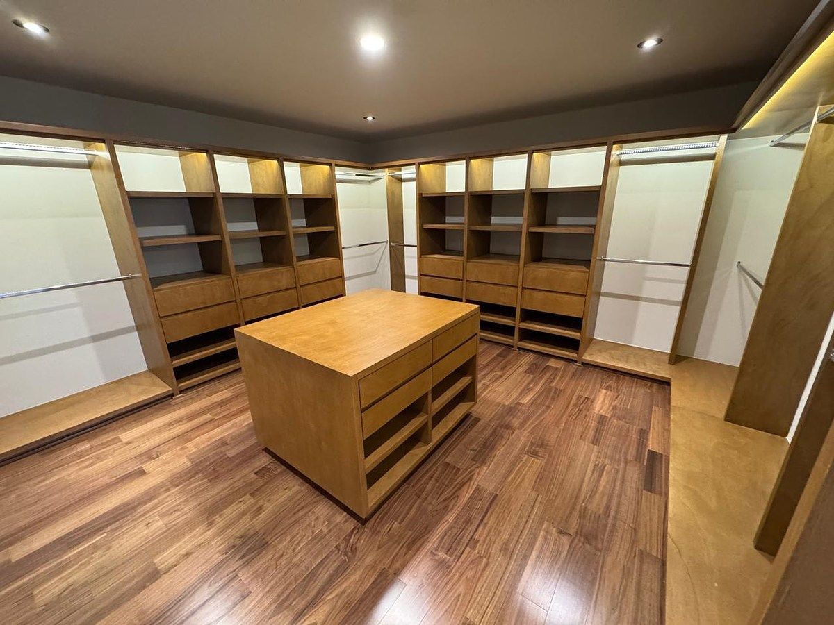 CASA À VENDA EM LOMAS 3ª SEÇÃO, foto 1 de 27