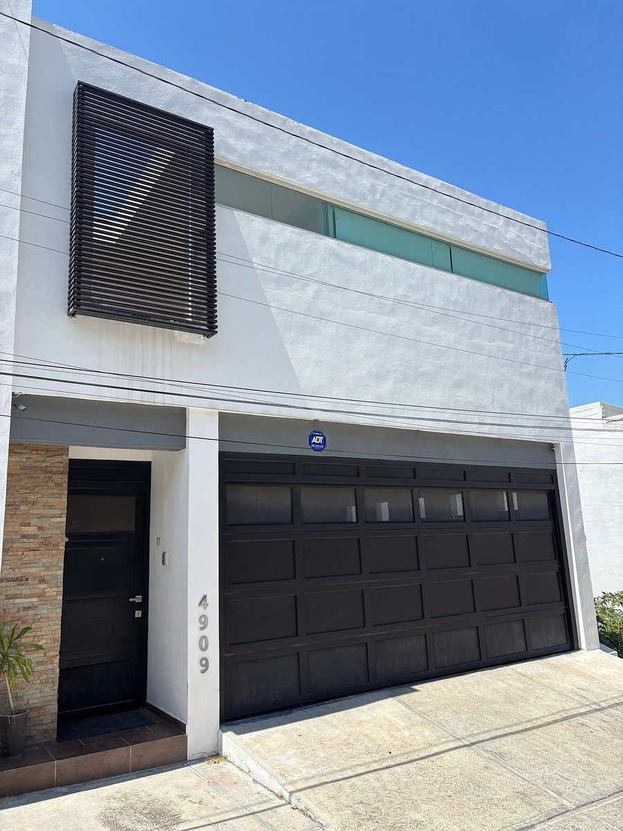 House in Bosques de las Cumbres, Monterrey, photo 4 of 9