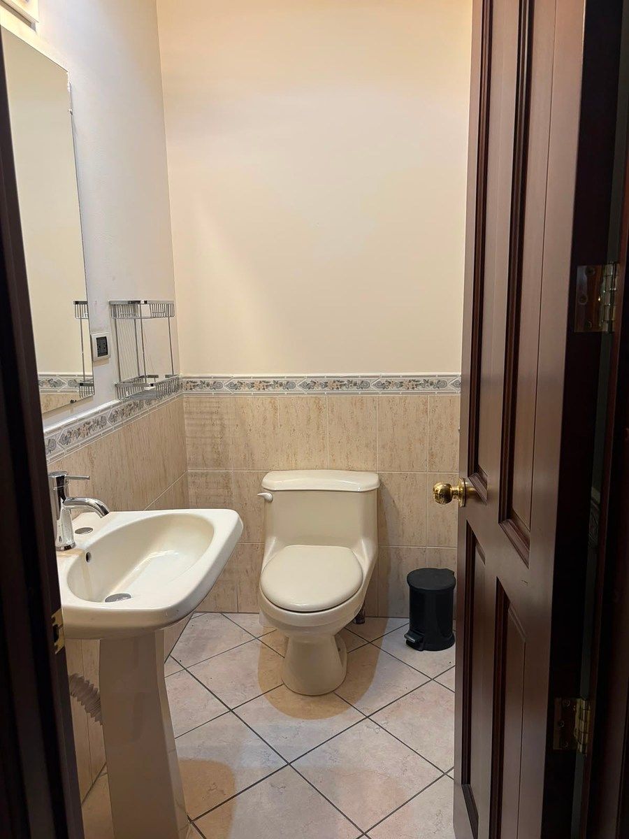 Apartamento en Zona 10, Guatemala, foto 6 de 14