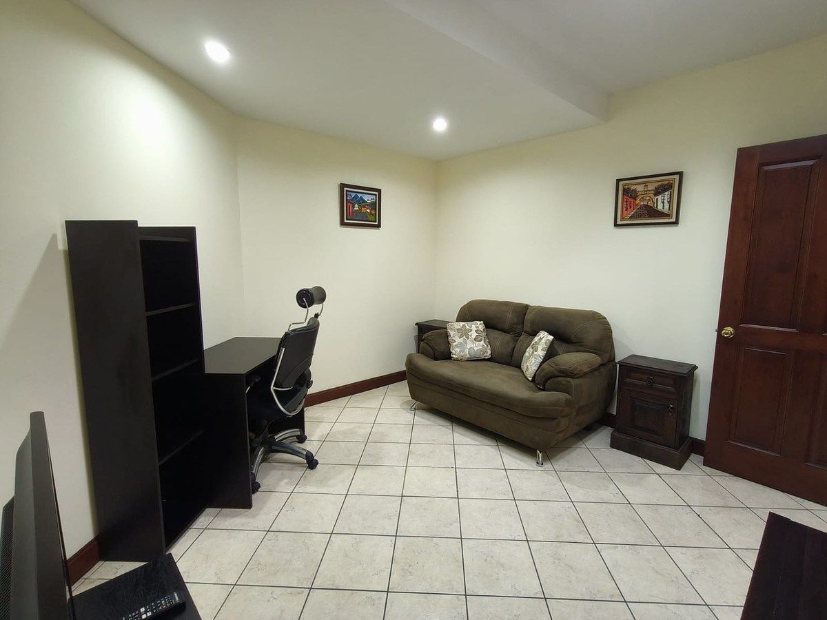 APARTAMENTO EN RENTA – MILENIA, ZONA 10 - Image 4