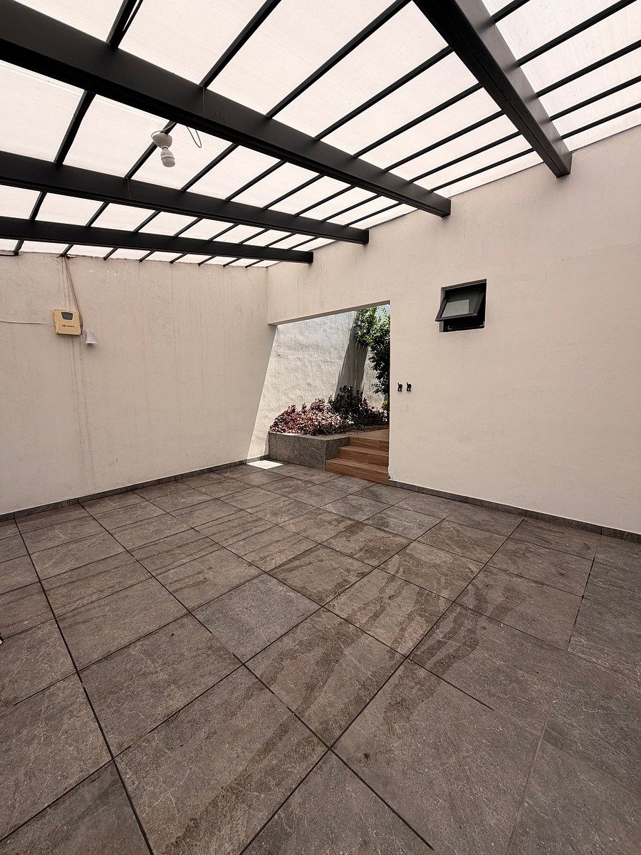 Casa em Loma Bonita Ejidal, Zapopan, foto 2 de 39