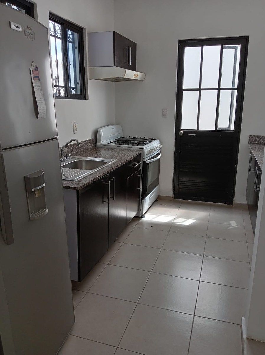 Casa em Gran Santa Fe, Mérida, foto 3 de 28