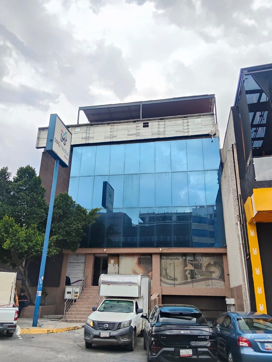 Office in Ciudad Satélite, Naucalpan de Juárez, photo 2 of 2
