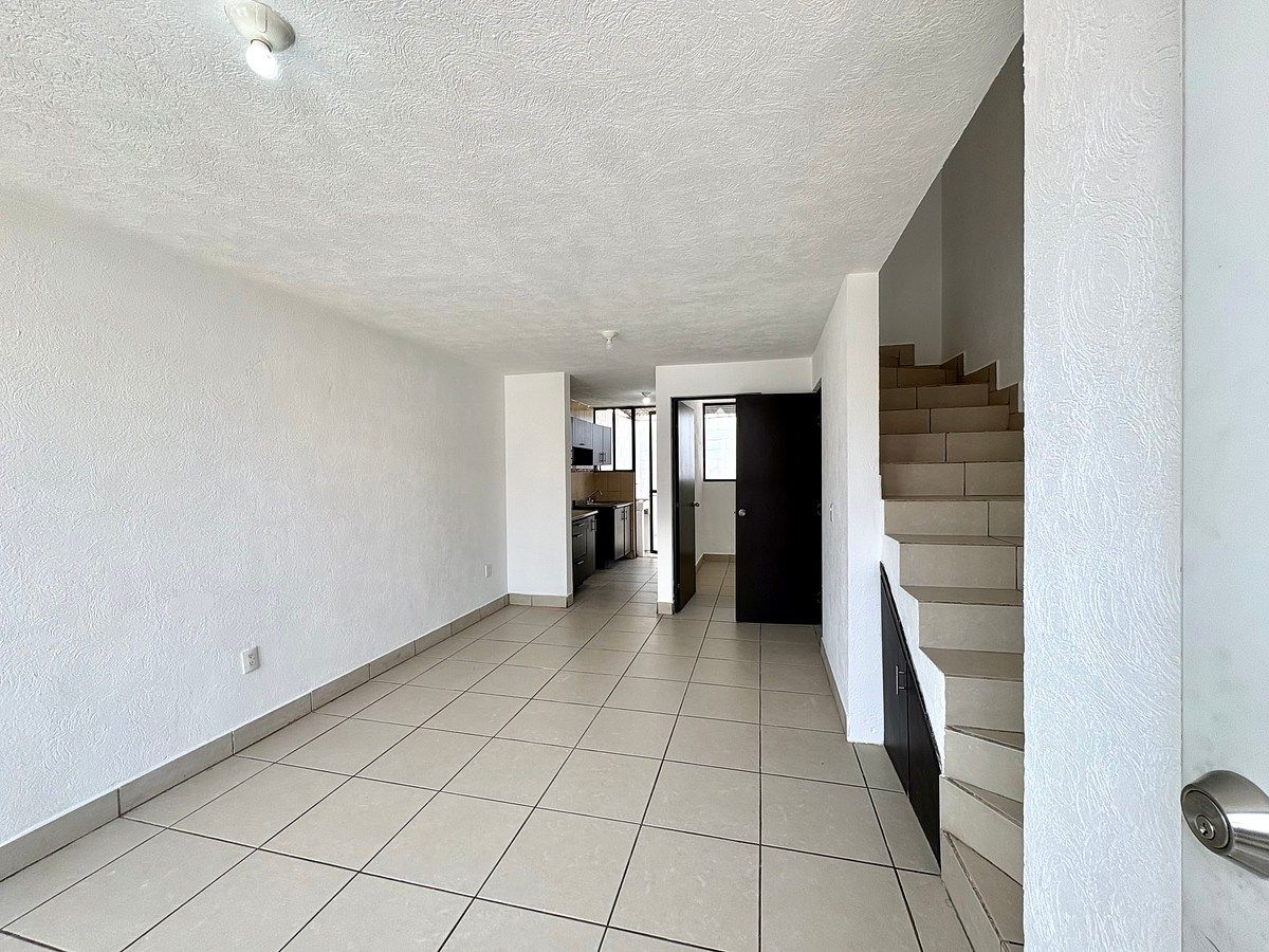 Casa em Vista Sur Residencial, Tlajomulco de Zúñiga, foto 3 de 23
