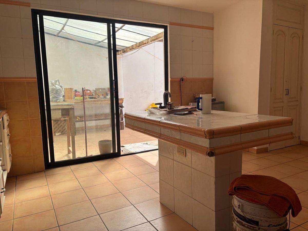 Casa em Colinas del Cimatario, Querétaro, foto 5 de 18