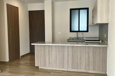 Brand new apartment with 3 bedrooms and amenities