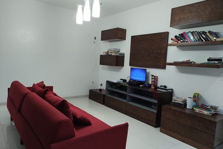 CASA EN OLIVOS RESIDENCIAL