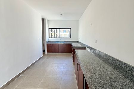 Casa à venda com 3 quartos na privada Nadira Mérida Yucatán