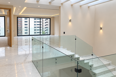 VENTA CASA NUEVA CON JARDÍN, BALCONES, TERRAZAS,