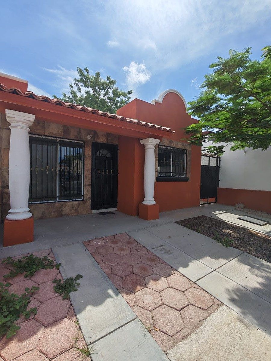 Fachada, foto 1 de 11
