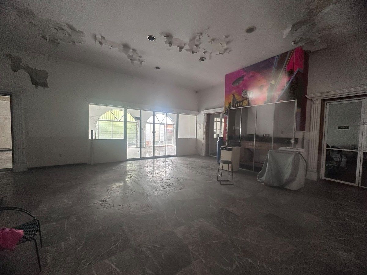 Casa en venta o renta en Av. Américas - foto 4