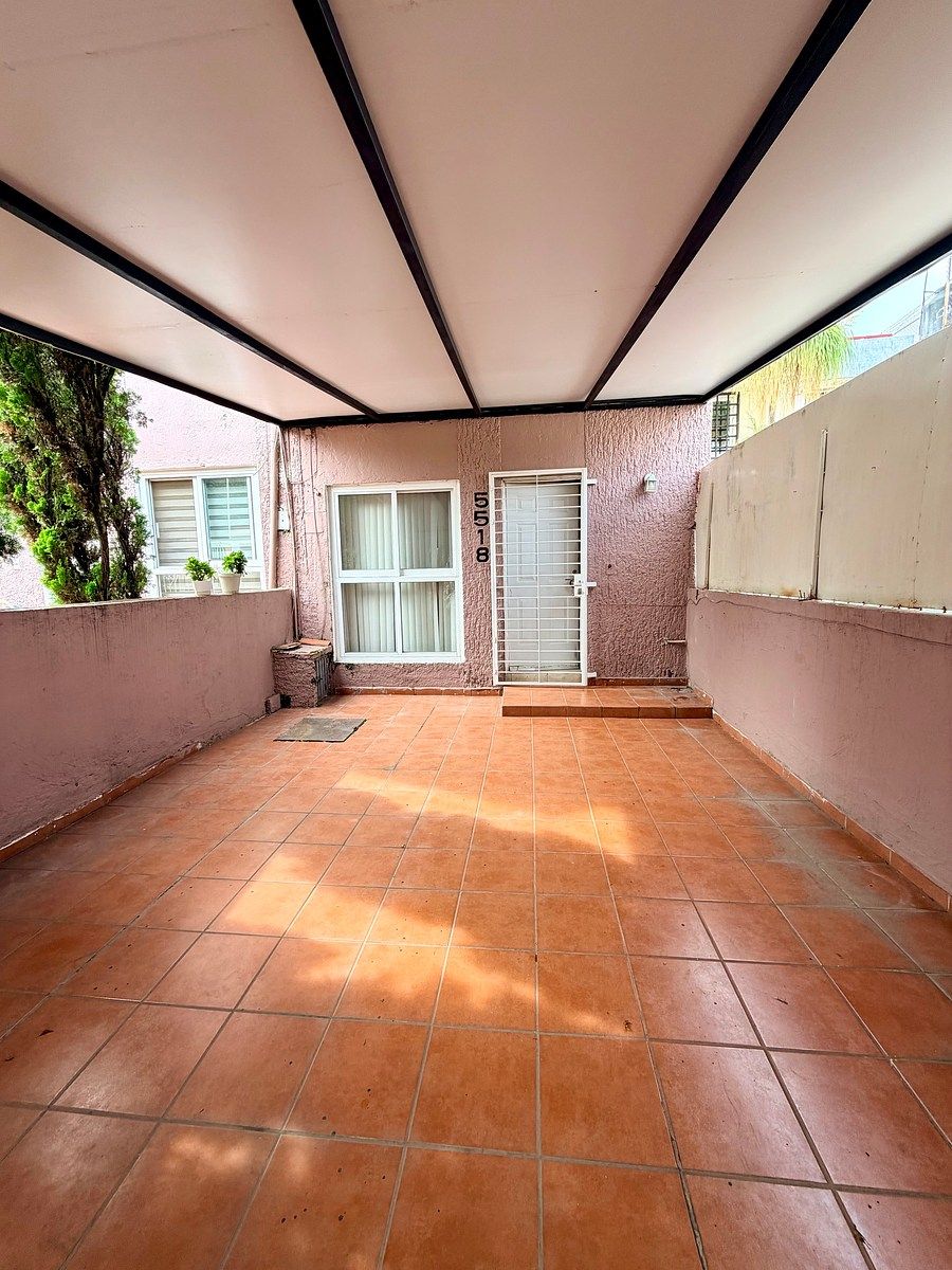 Casa em Paseos del Sol, Zapopan, foto 2 de 31
