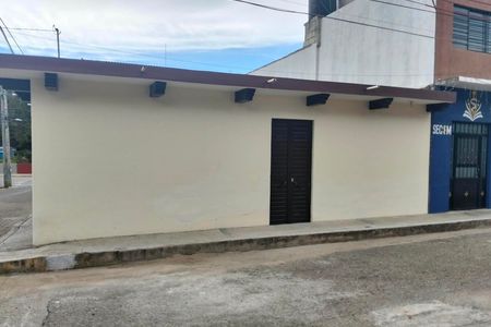 CASA PARA ALUGAR NA ZONA SUL